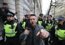 Media Blackout as British Government Scrubs Reports on Tommy Robinson Arrest