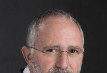 Oil Crashes – Trump Transistions Economy – John Michael Chambers with Dr. Kirk Elliott, PhD