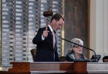 Texas House Speaker Signs Arrest Warrants for 52 Absent Democrats