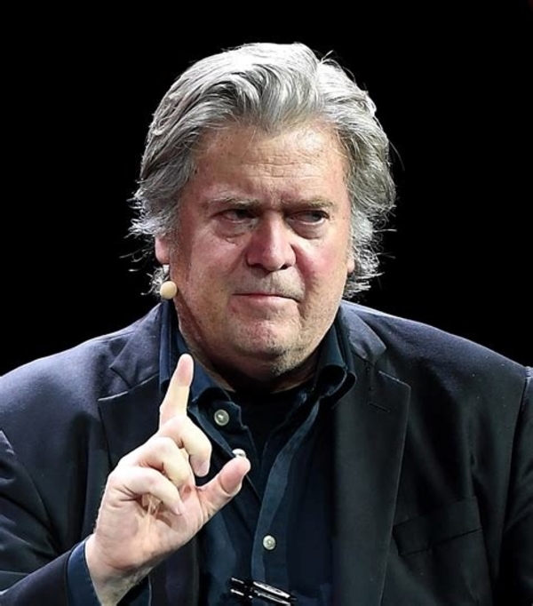steve-bannon-5 (1)