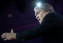 Steve Bannon Files Emergency Appeal With SCOTUS